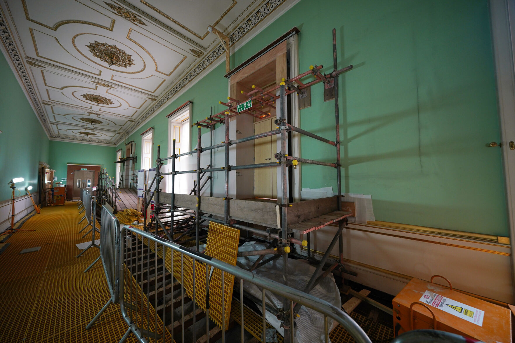 A look inside Buckingham Palace's $500 million refurbishment